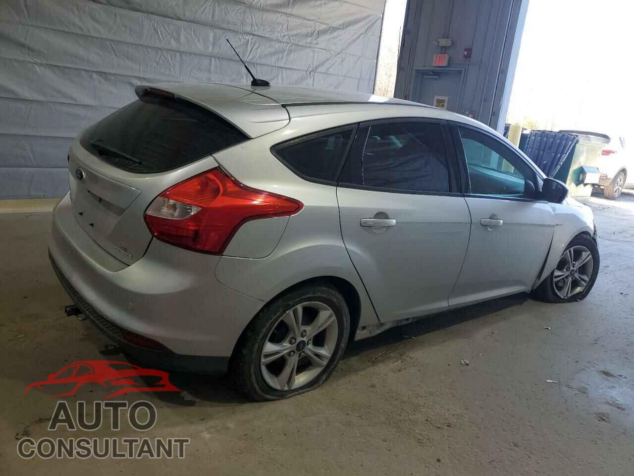 FORD FOCUS 2014 - 1FADP3K27EL305987