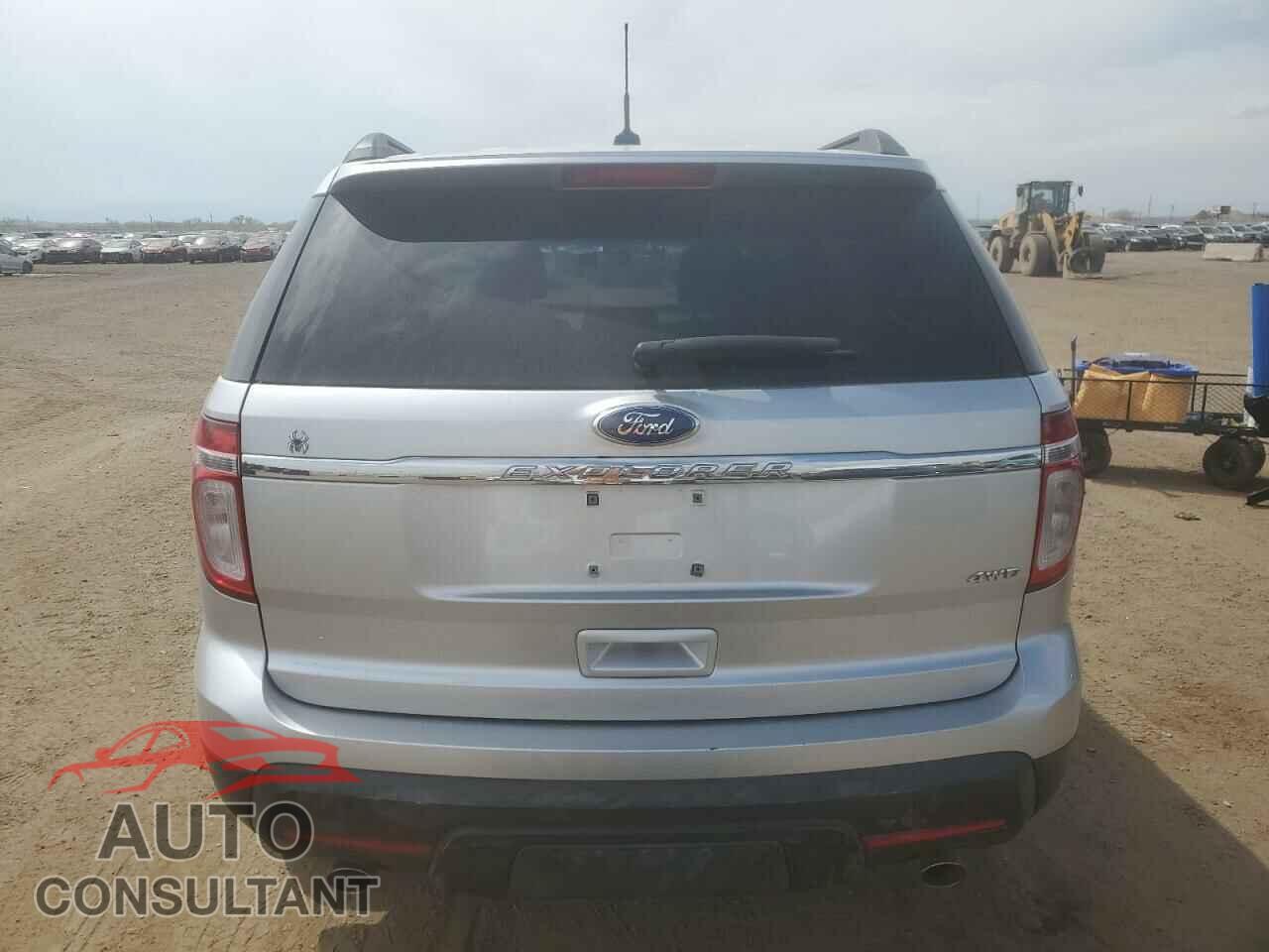 FORD EXPLORER 2011 - 1FMHK8B83BGA28556