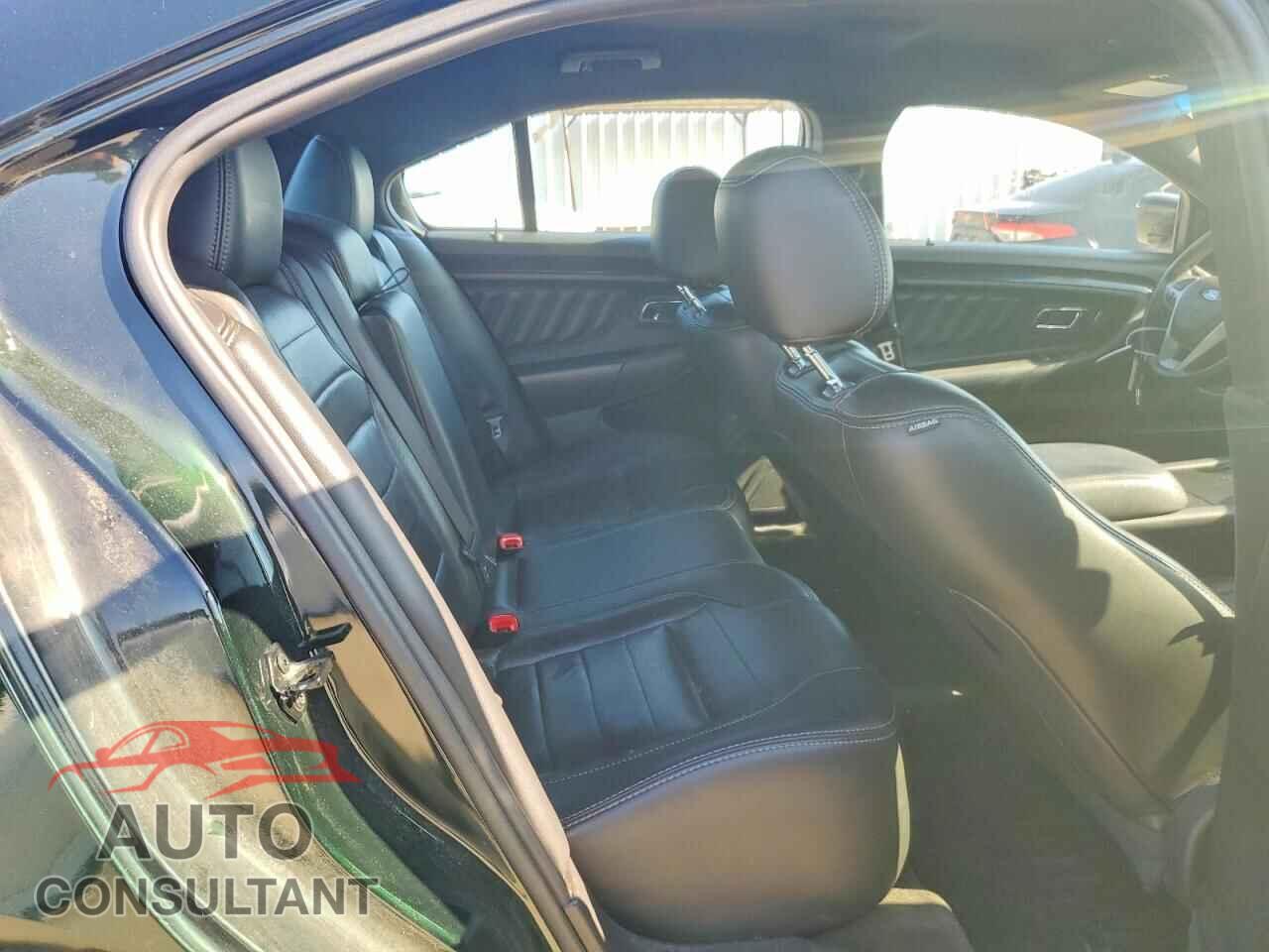 FORD TAURUS 2013 - 1FAHP2KT4DG159575