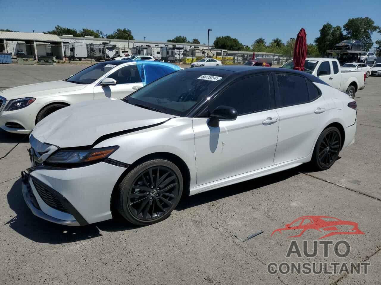 TOYOTA CAMRY 2023 - 4T1K61AK5PU098034
