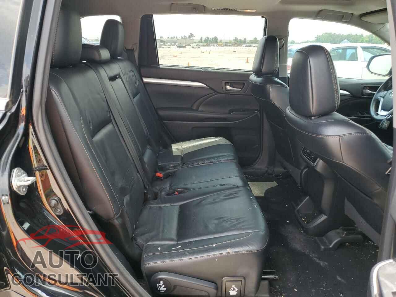 TOYOTA HIGHLANDER 2016 - 5TDKKRFH8GS504128