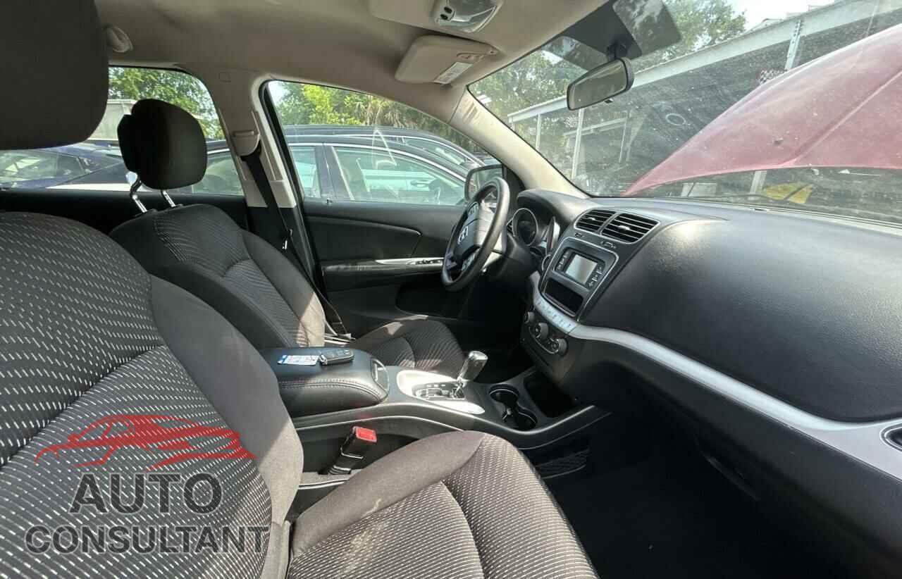 DODGE JOURNEY 2015 - 3C4PDCBG6FT524859