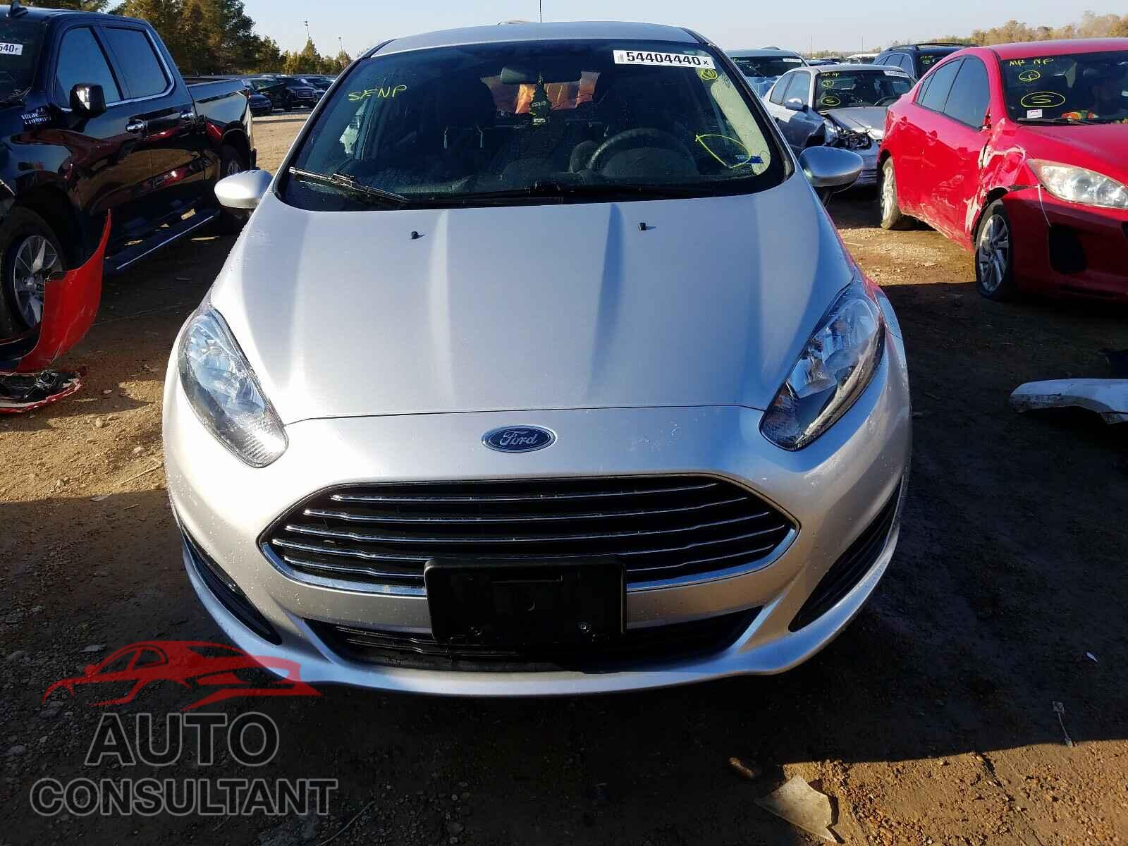 FORD FIESTA 2017 - 3FADP4EJ5HM128738