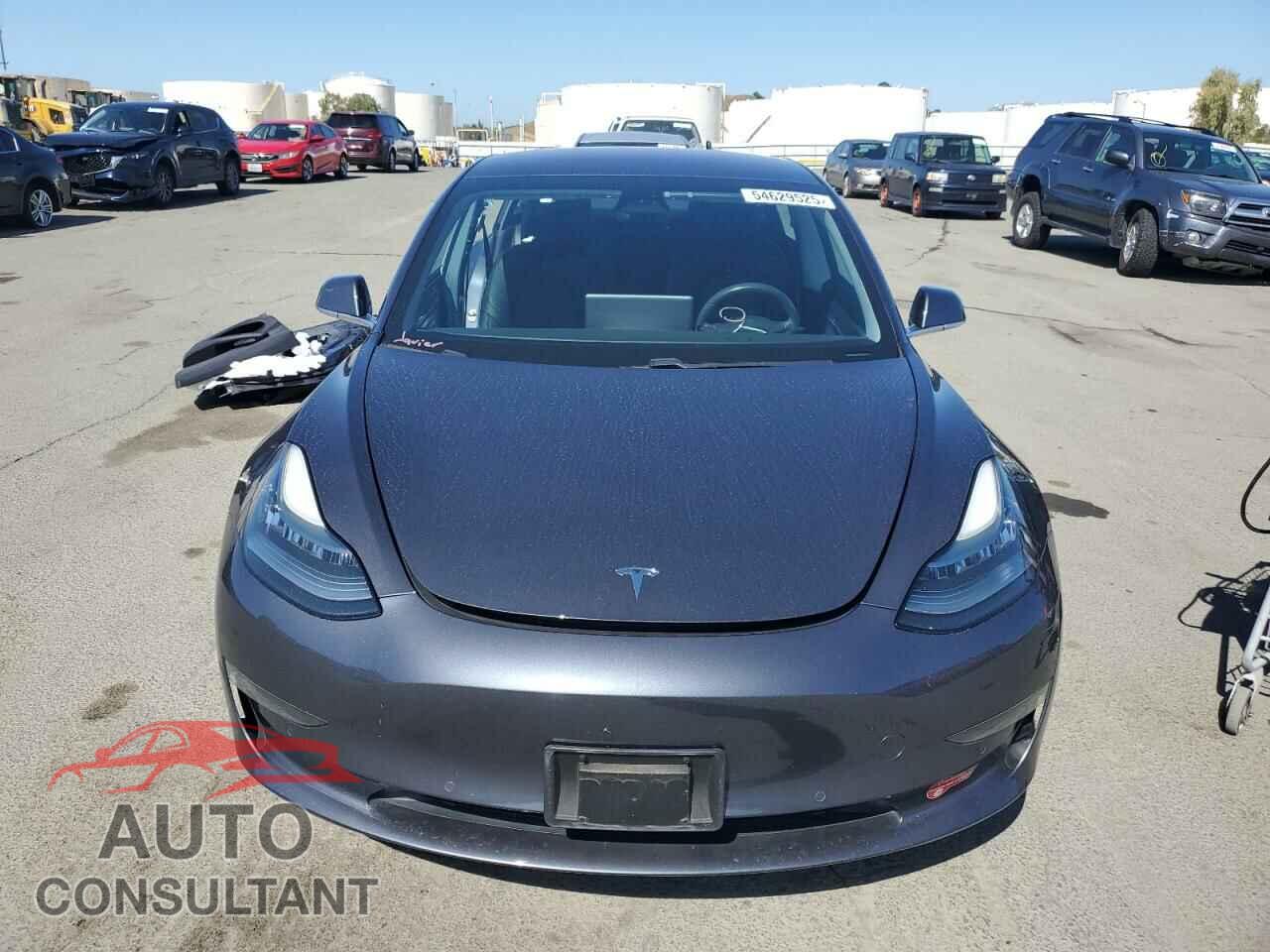 TESLA MODEL 3 2018 - 5YJ3E1EA1JF006964
