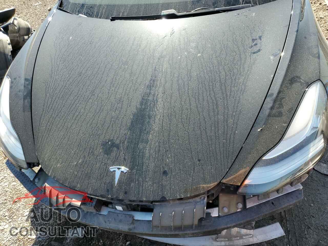 TESLA MODEL 3 2018 - 5YJ3E1EA9JF172018