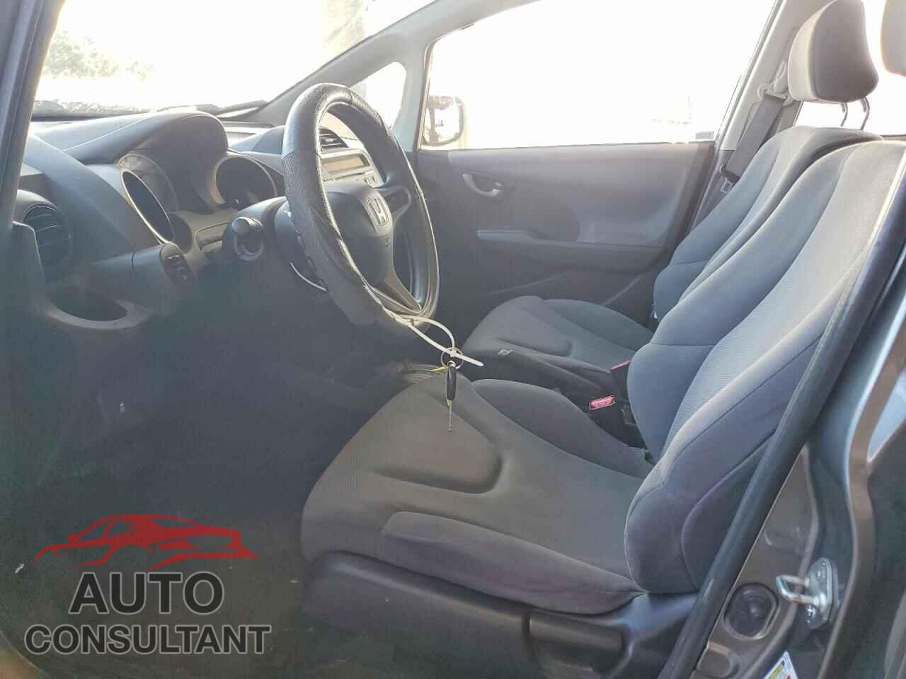 HONDA FIT 2013 - JHMGE8H35DC078564