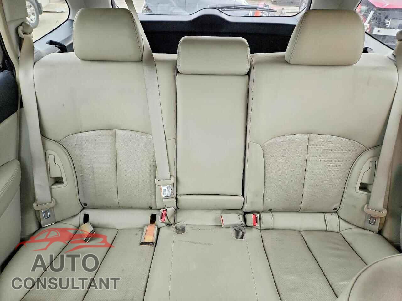 SUBARU OUTBACK 2013 - 4S4BRBJC4D3253664