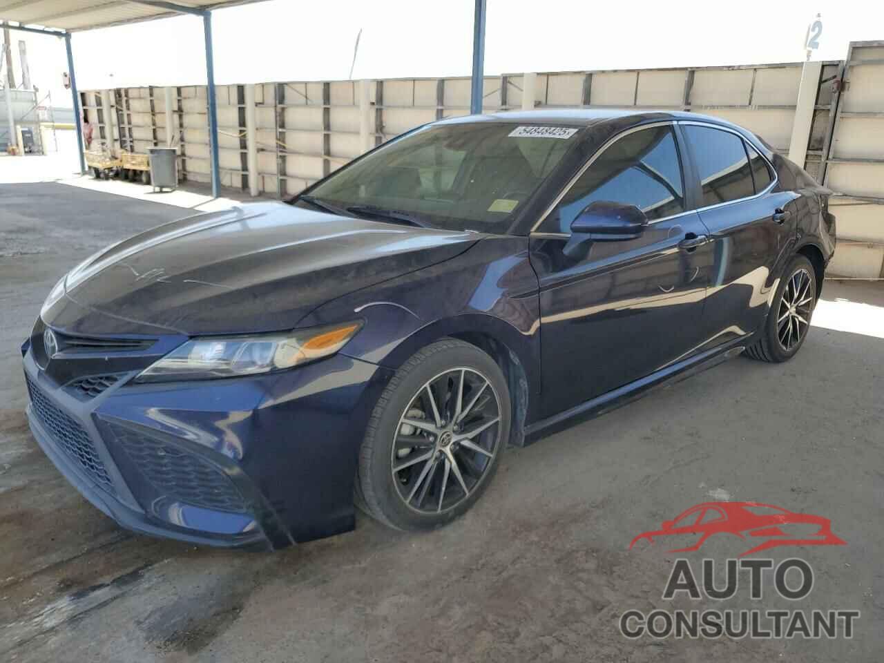 TOYOTA CAMRY 2021 - 4T1G11AK8MU561932