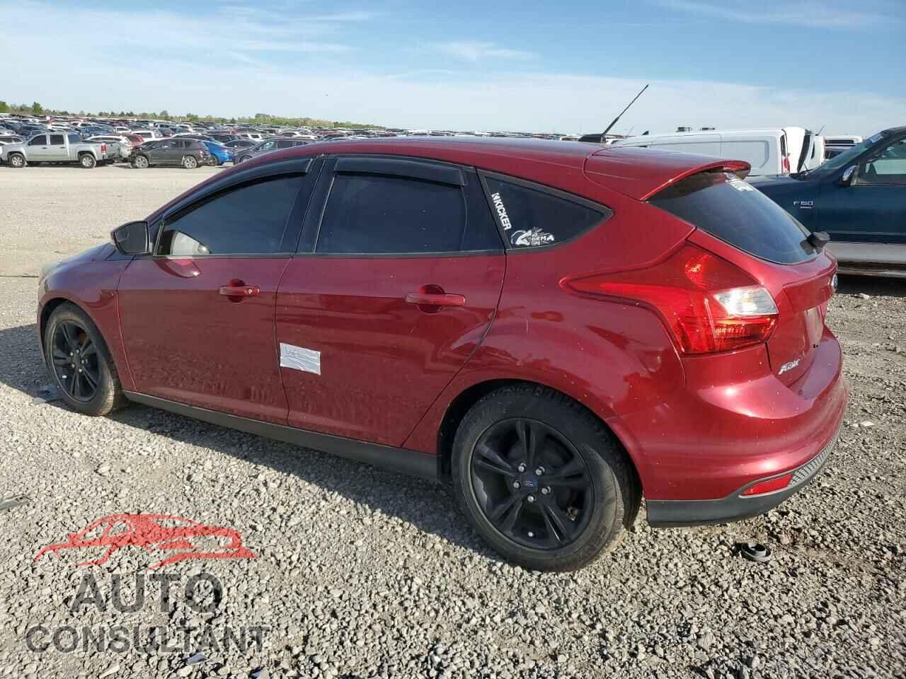 FORD FOCUS 2014 - 1FADP3K25EL324957