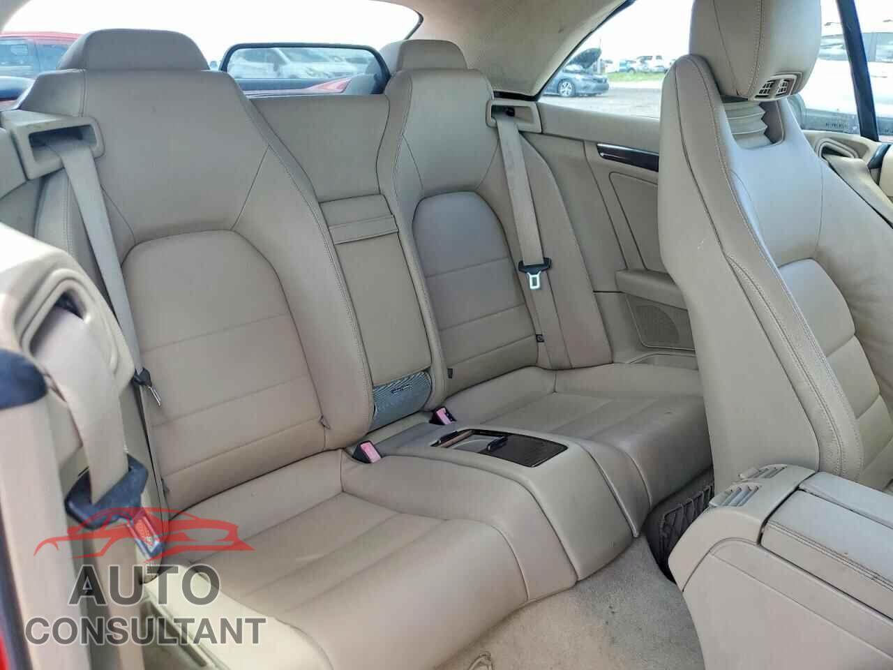 MERCEDES-BENZ E-CLASS 2011 - WDDKK5GF7BF086374