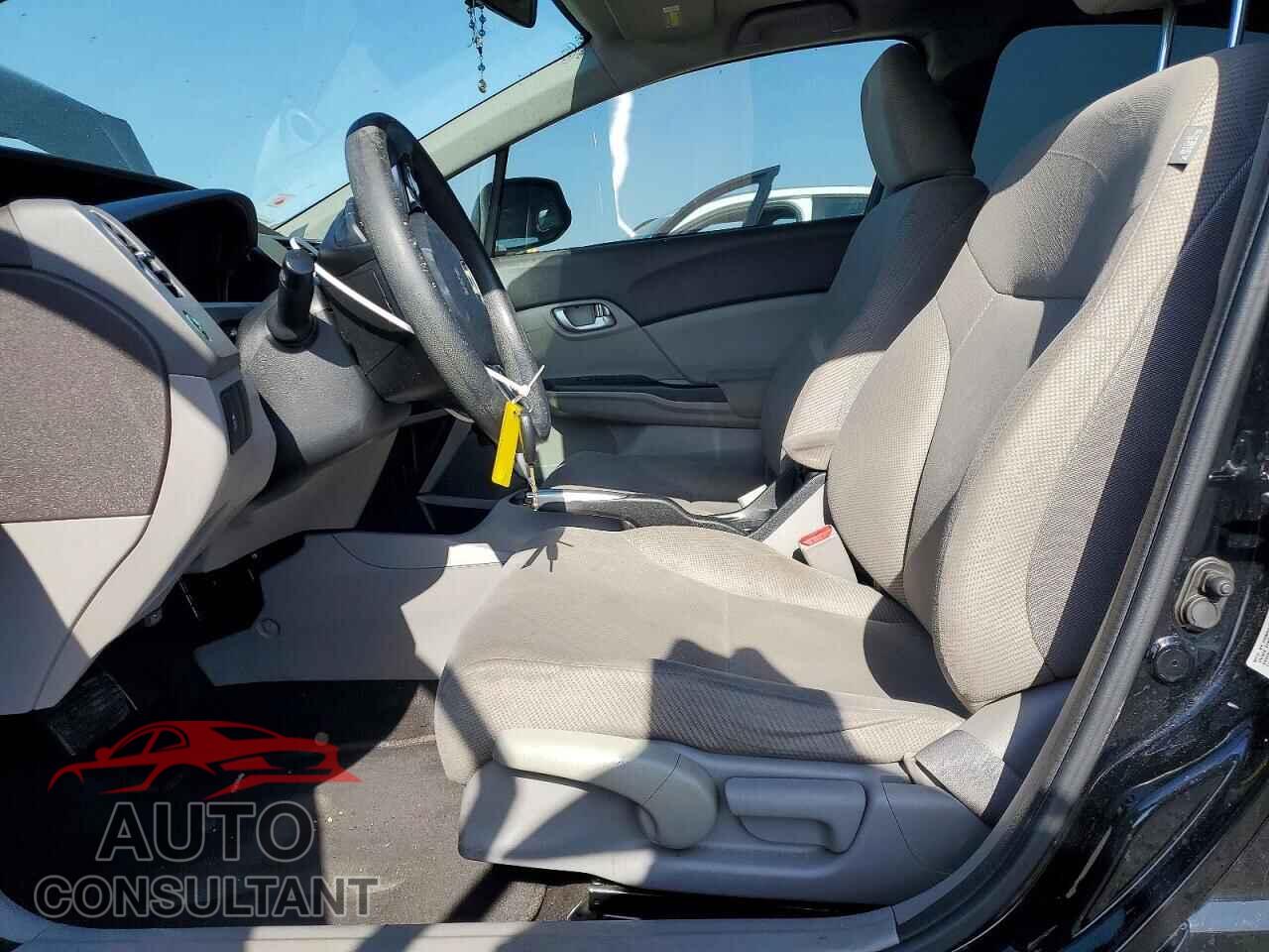 HONDA CIVIC 2012 - 19XFB2F84CE347601