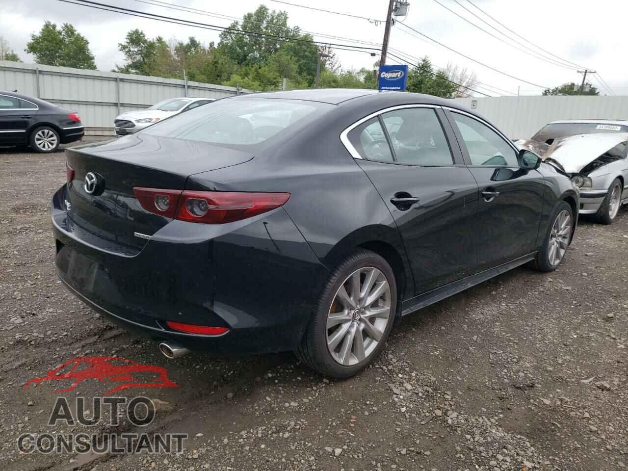 MAZDA 3 2021 - 3MZBPBBM4MM205532