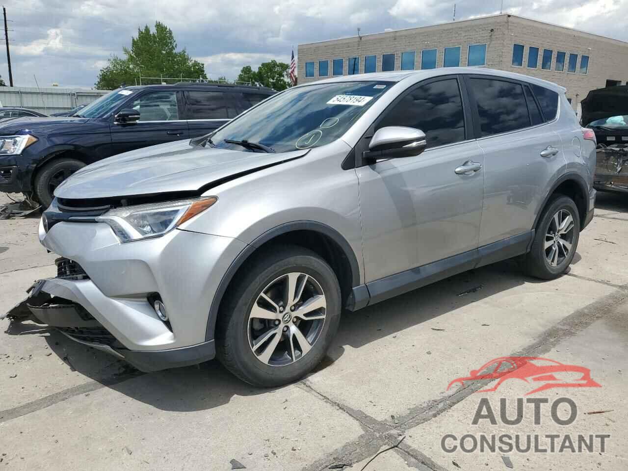 TOYOTA RAV4 2018 - 2T3RFREV2JW793135