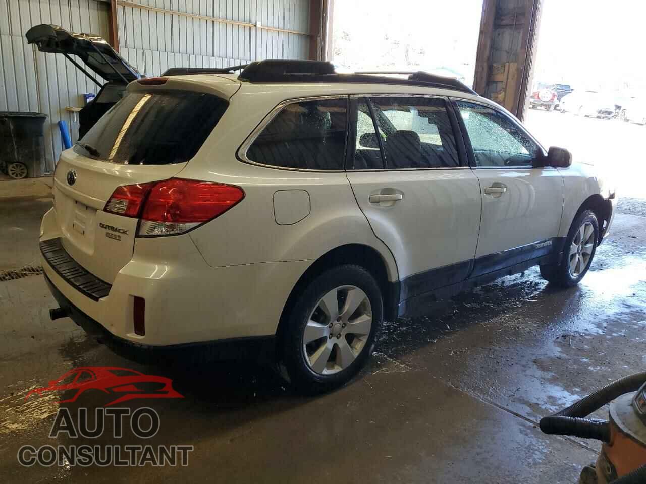 SUBARU OUTBACK 2010 - 4S4BRBLC0A3354452