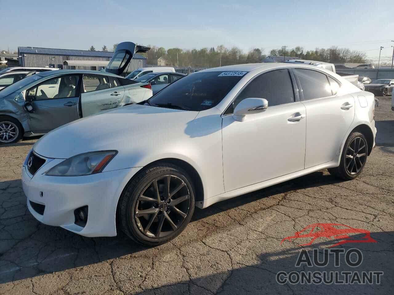 LEXUS IS 2011 - JTHCF5C21B5051551