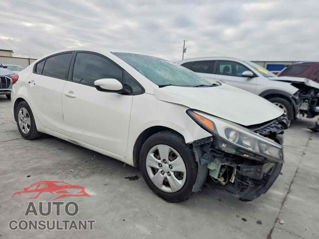 KIA FORTE 2017 - 3KPFK4A73HE065371