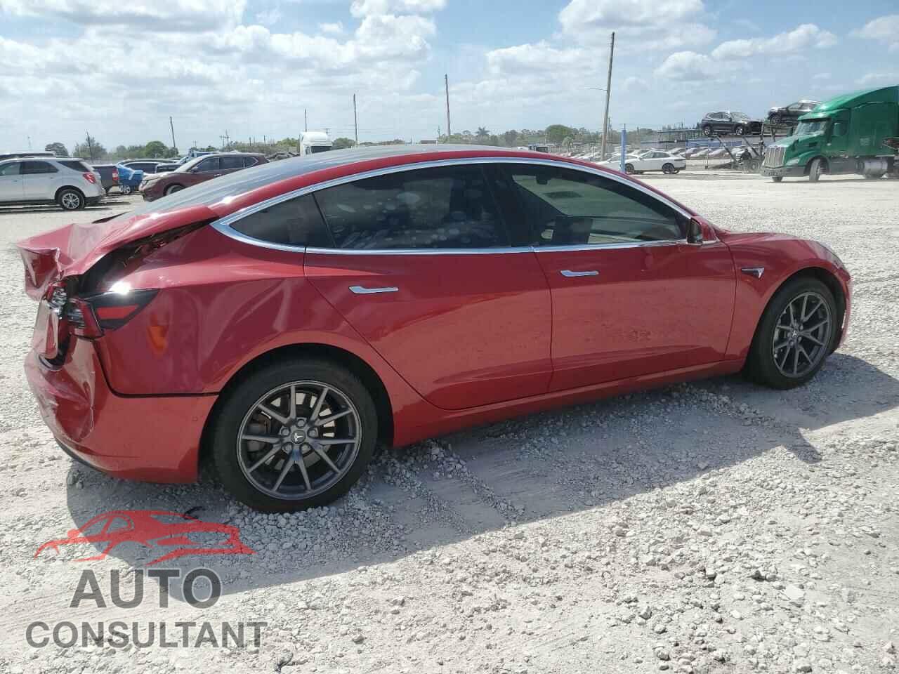 TESLA MODEL 3 2018 - 5YJ3E1EA5JF046027