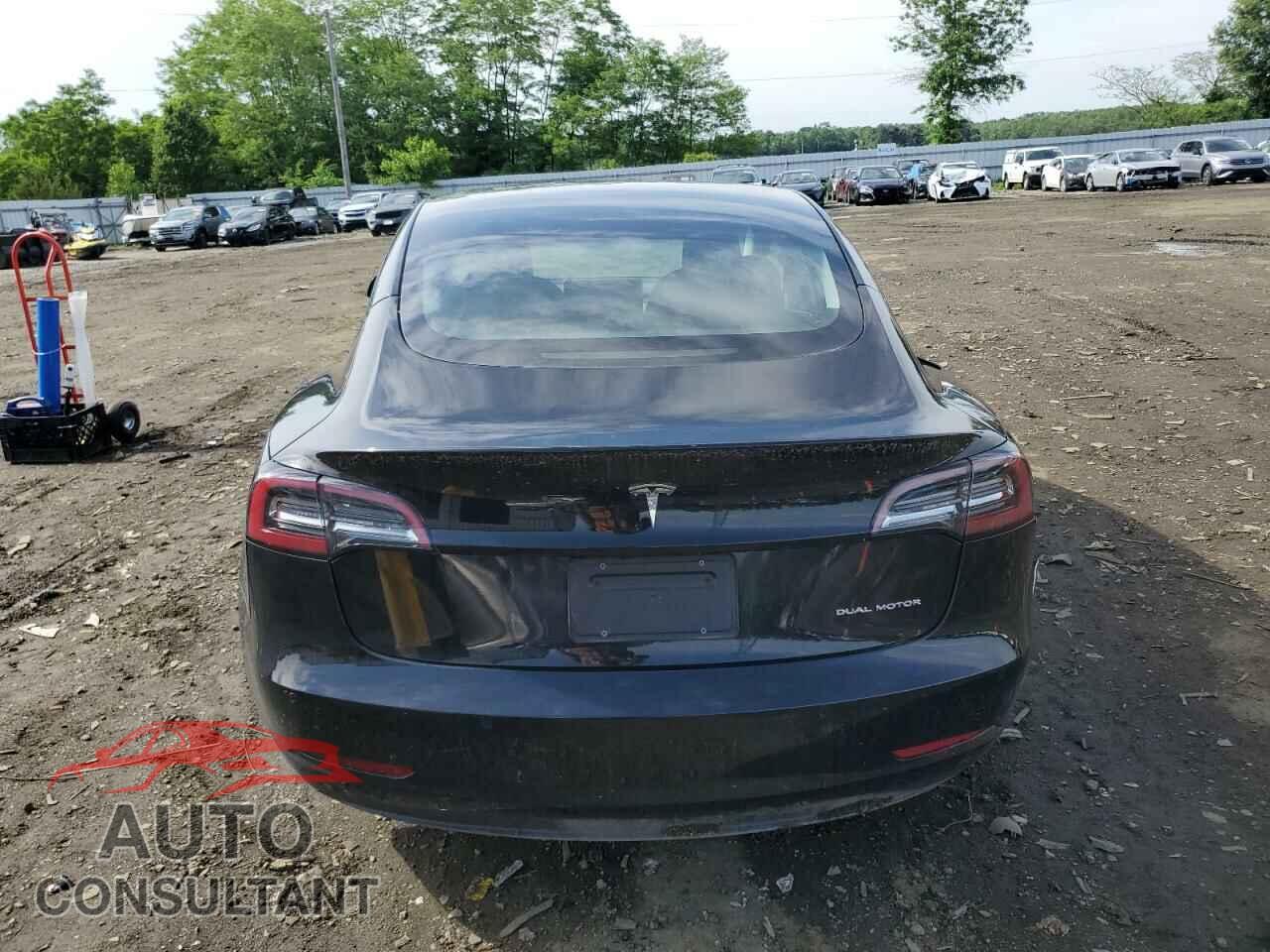 TESLA MODEL 3 2022 - 5YJ3E1EB0NF331328