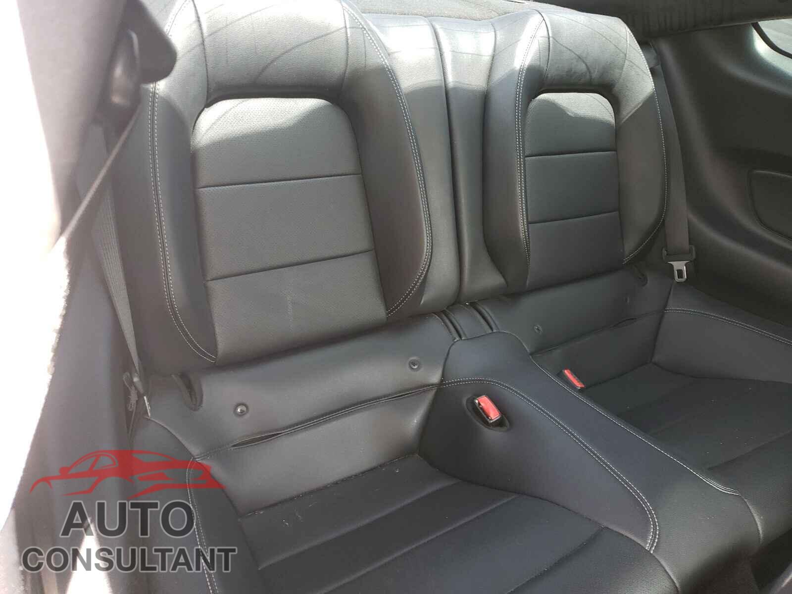 FORD MUSTANG 2017 - 1FA6P8CF7H5262980