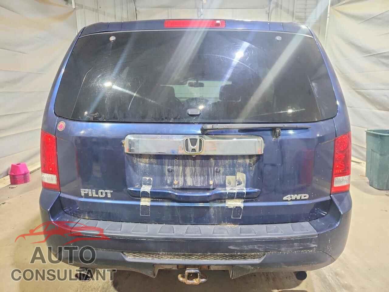 HONDA PILOT 2013 - 5FNYF4H54DB018095