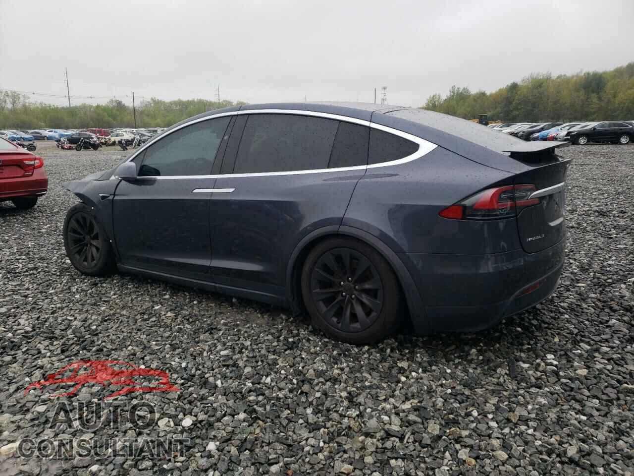 TESLA MODEL X 2016 - 5YJXCBE23GF028267