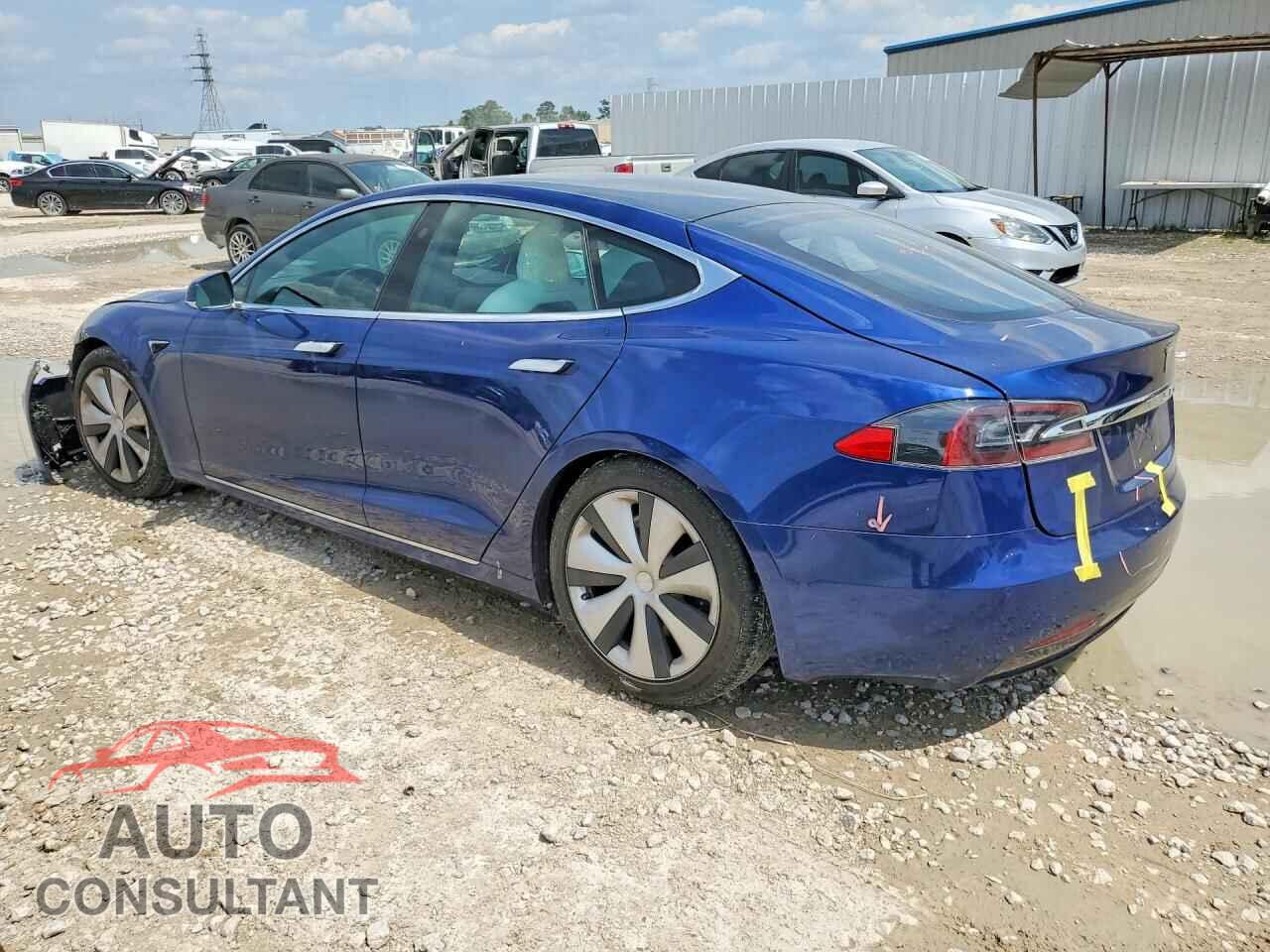 TESLA MODEL S 2020 - 5YJSA1E23LF389017