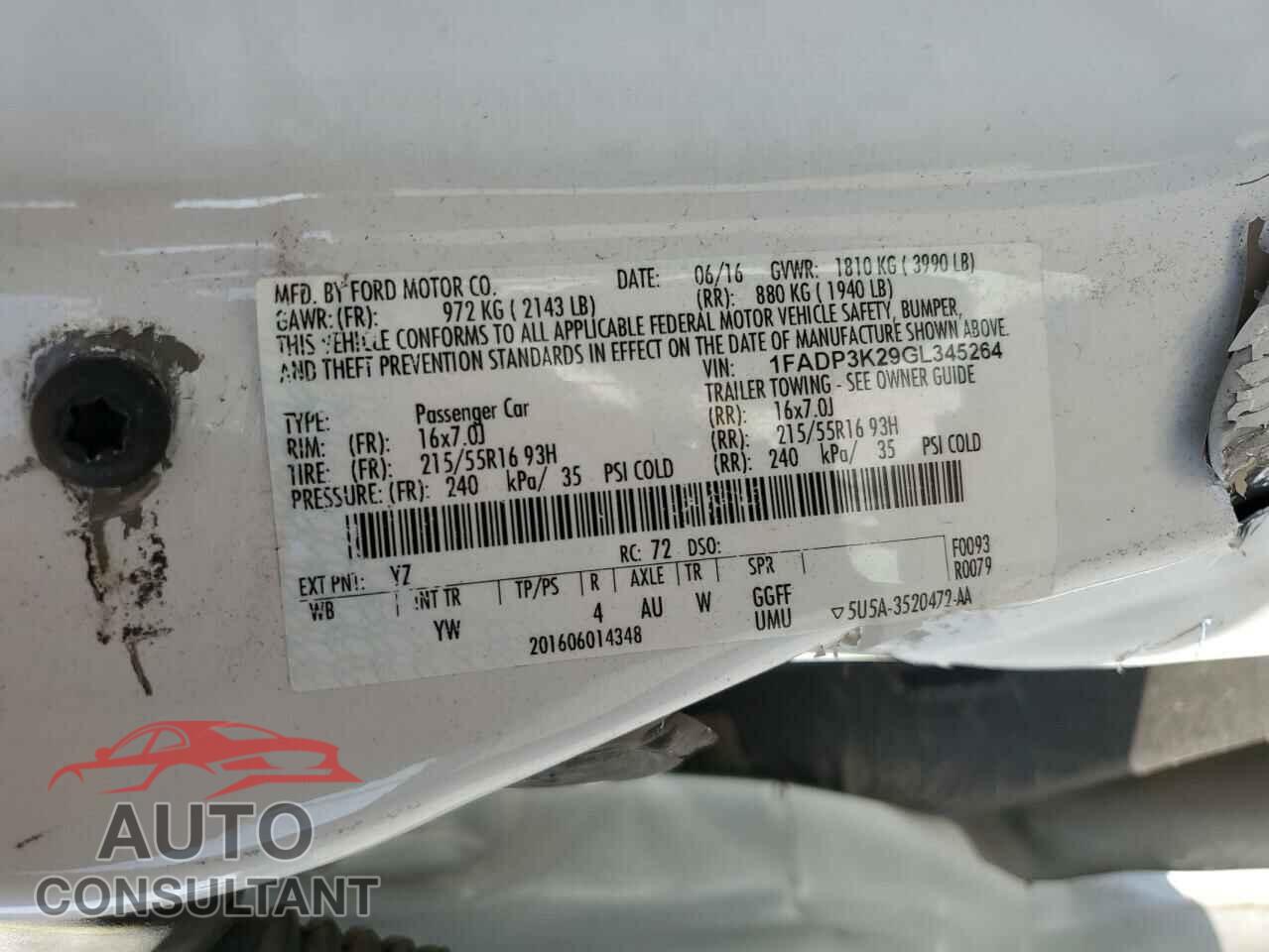 FORD FOCUS 2016 - 1FADP3K29GL345264