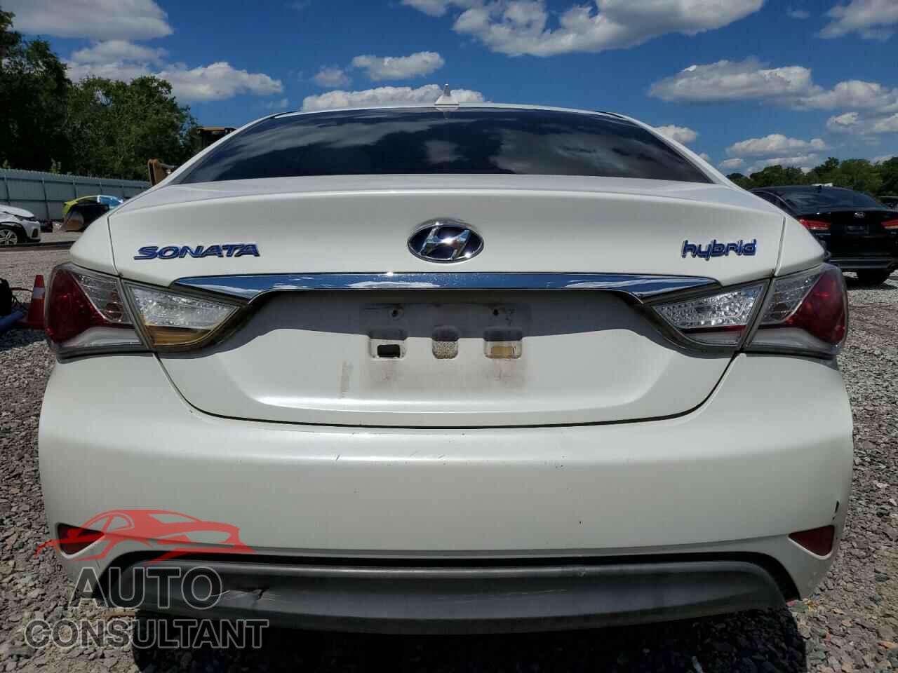 HYUNDAI SONATA 2012 - KMHEC4A43CA059186
