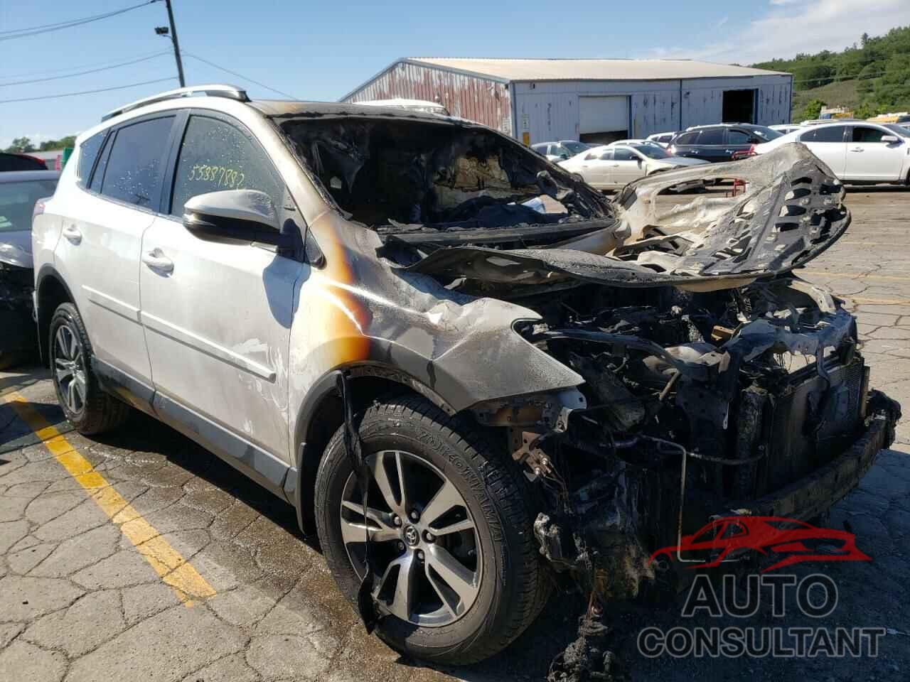 TOYOTA RAV4 2018 - JTMRFREV5JJ728651