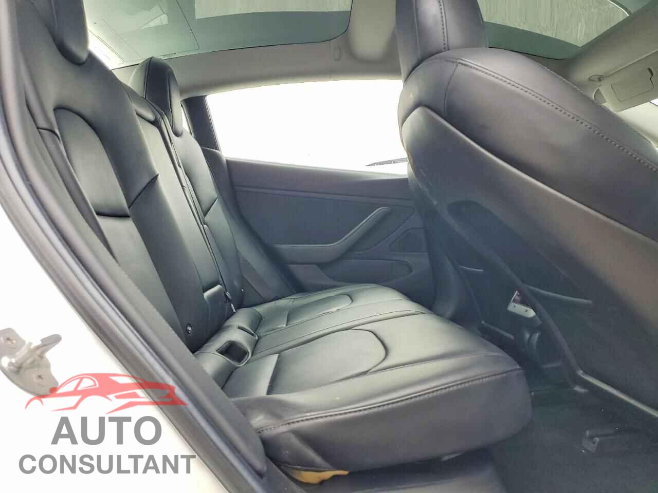 TESLA MODEL 3 2018 - 5YJ3E1EA6JF007477