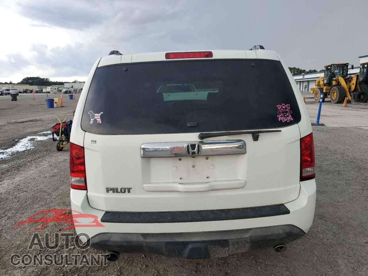 HONDA PILOT 2013 - 5FNYF3H75DB025729