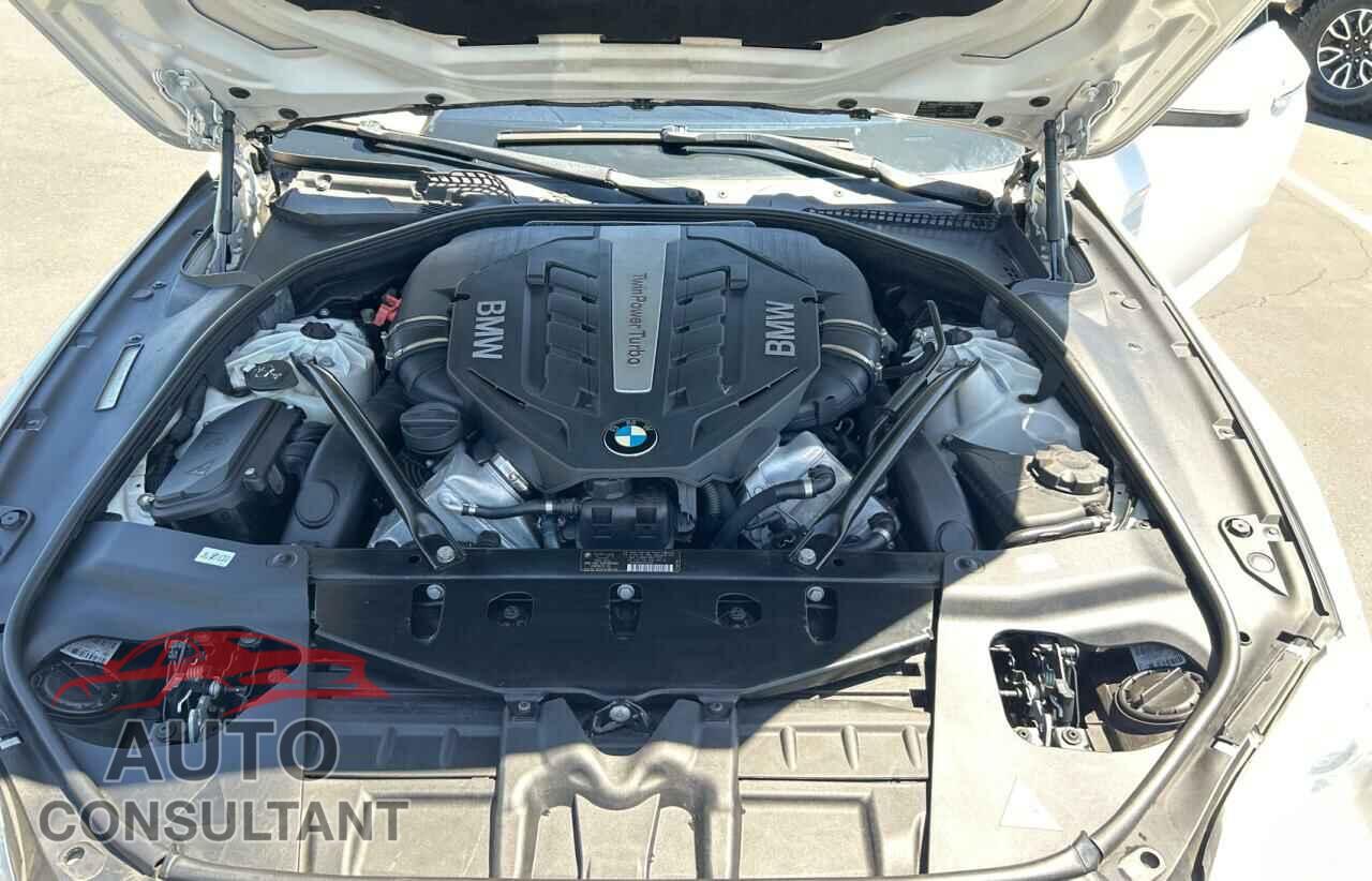 BMW 6 SERIES 2012 - WBALX3C59CDV77637
