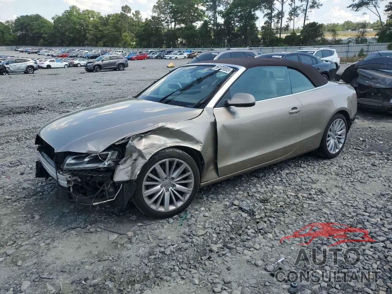 AUDI A5 2011 - WAULFAFHXBN002033