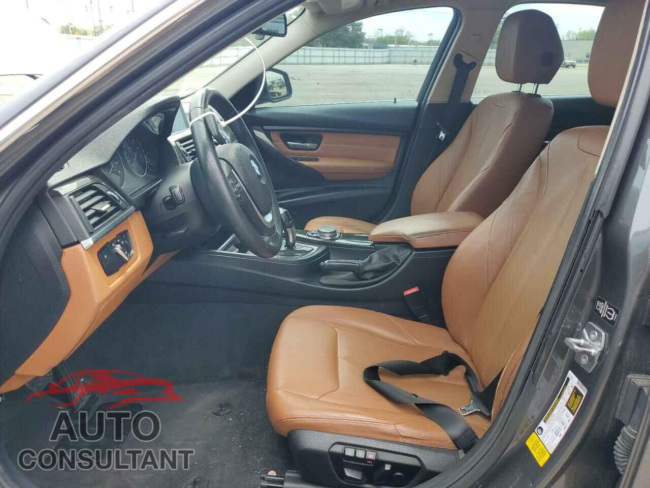 BMW 3 SERIES 2015 - WBA3A5C5XFF608108