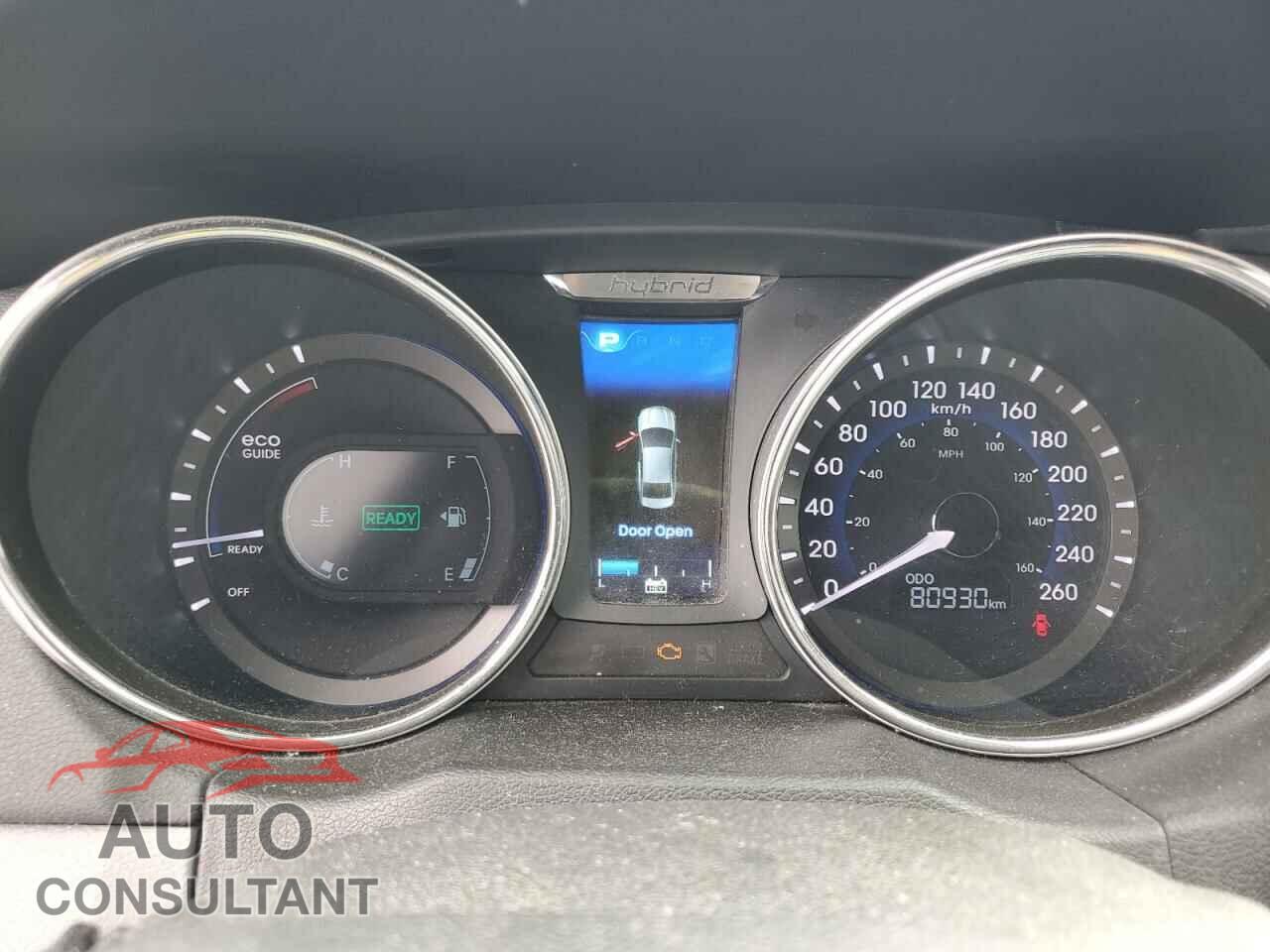 HYUNDAI SONATA 2013 - KMHEC4A46DA084939