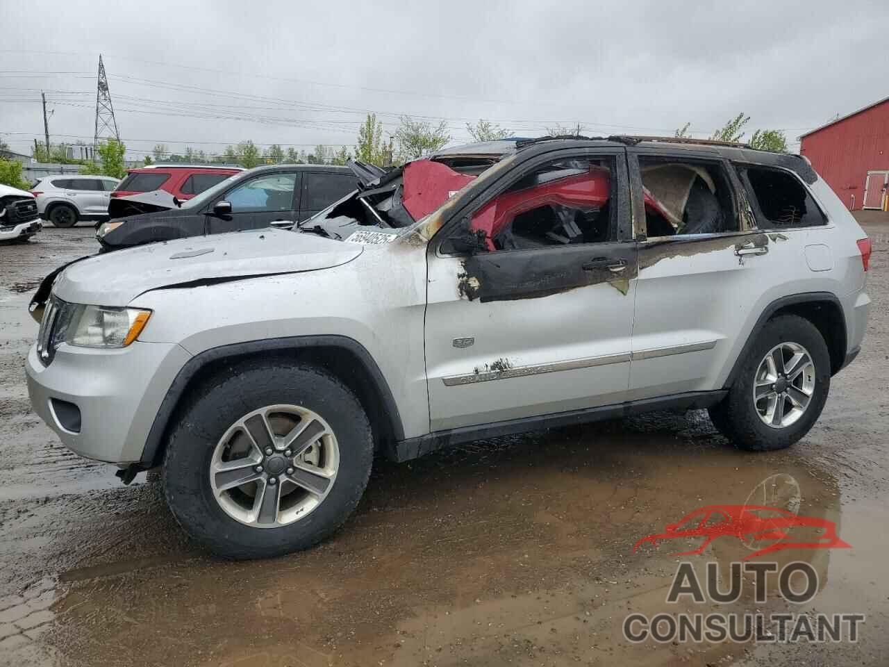 JEEP GRAND CHER 2011 - 1J4RR4GG4BC624354