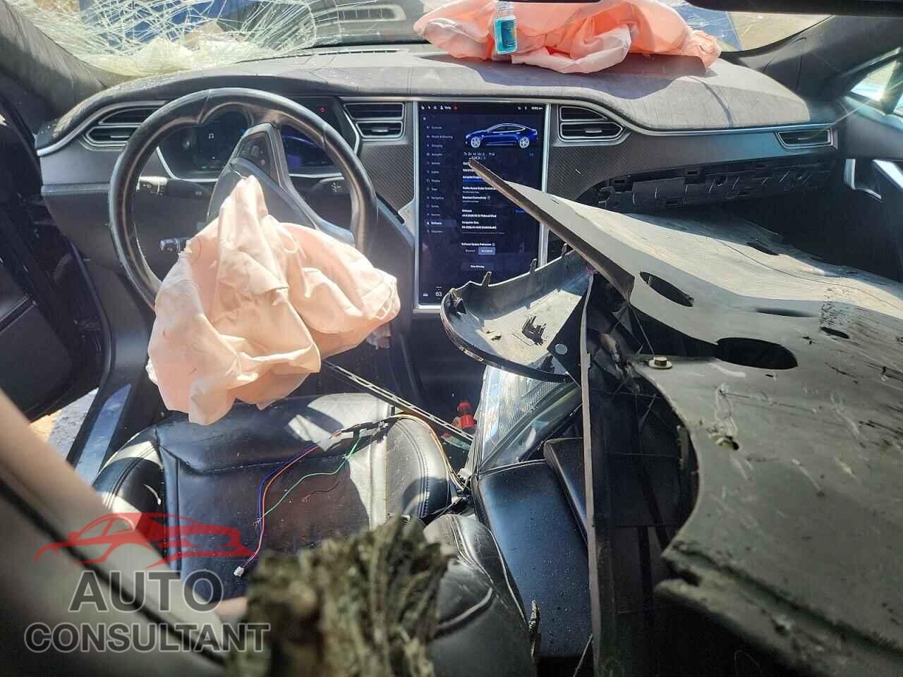 TESLA MODEL S 2015 - 5YJSA1E27FF112004
