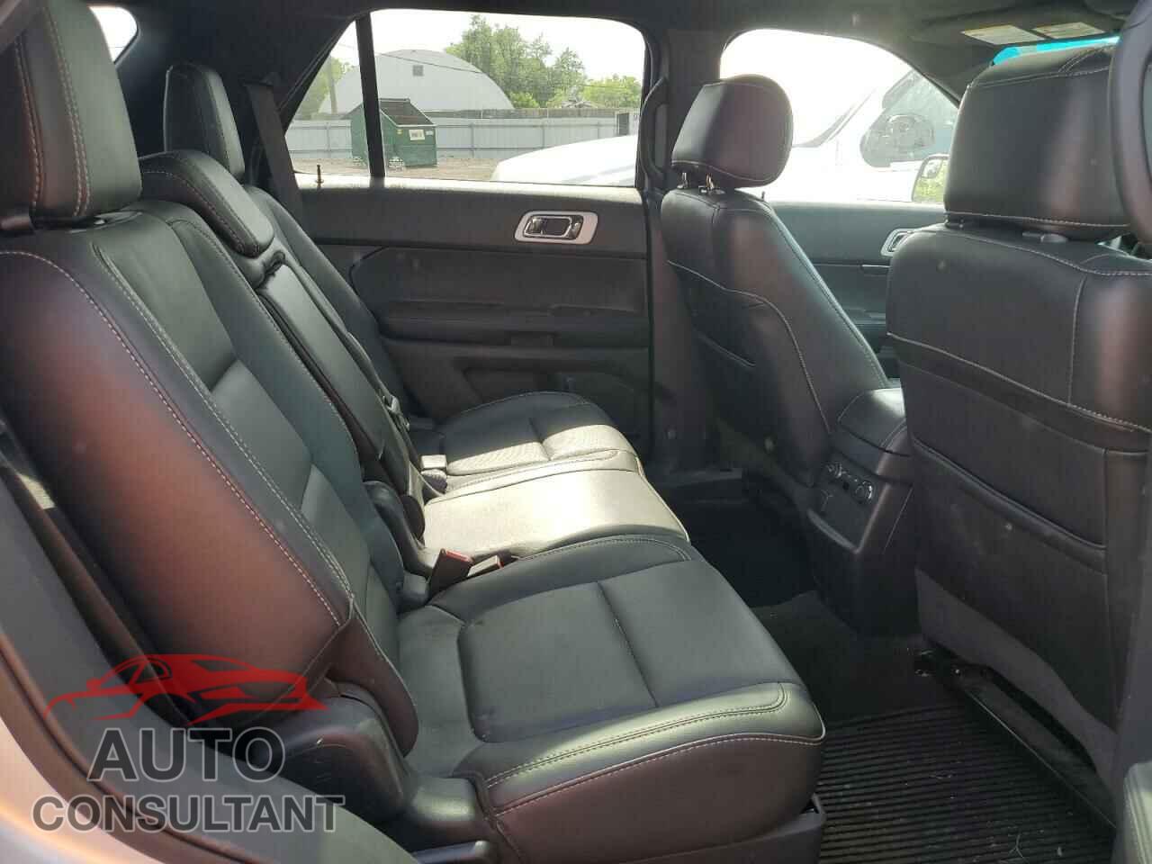 FORD EXPLORER 2015 - 1FM5K8GT9FGA74513