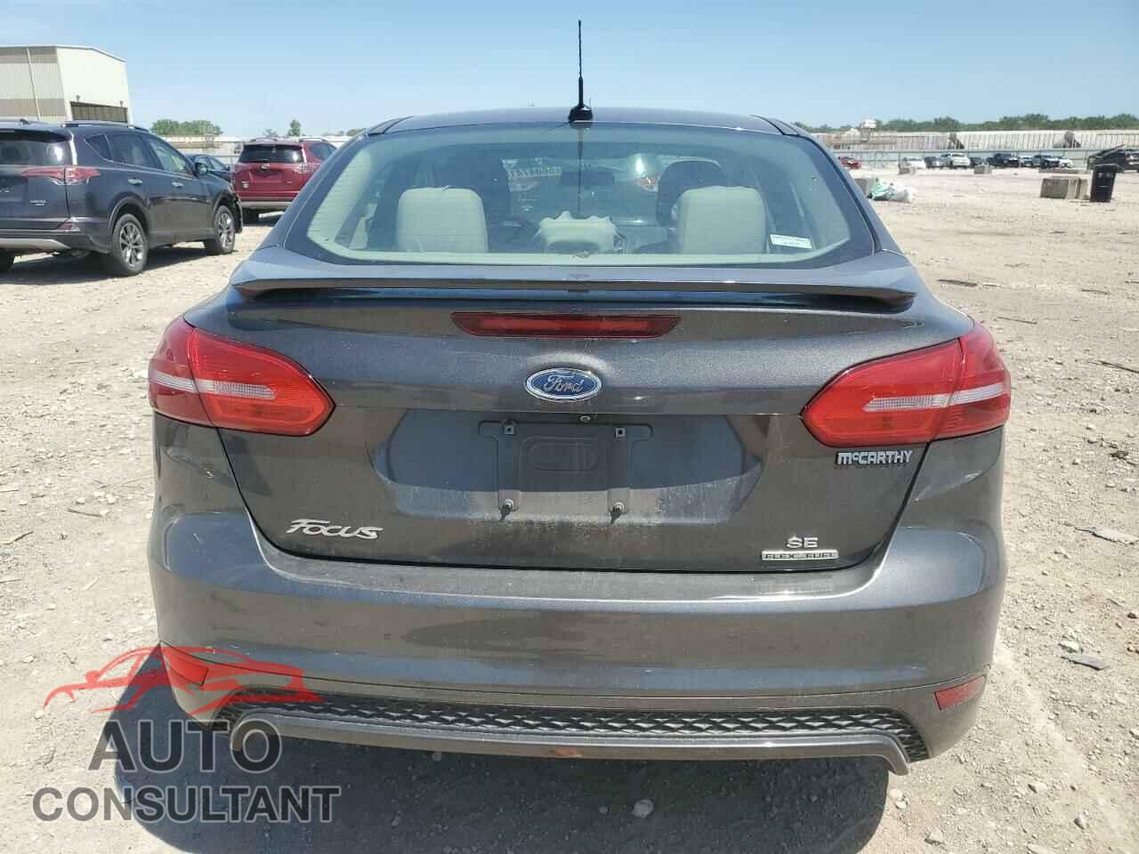 FORD FOCUS 2015 - 1FADP3F23FL339646