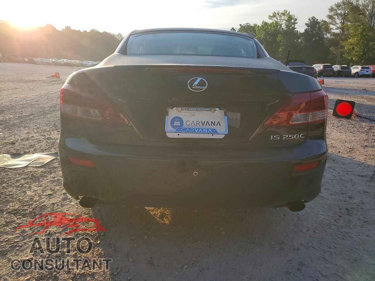 LEXUS IS 2012 - JTHFF2C22C2523982