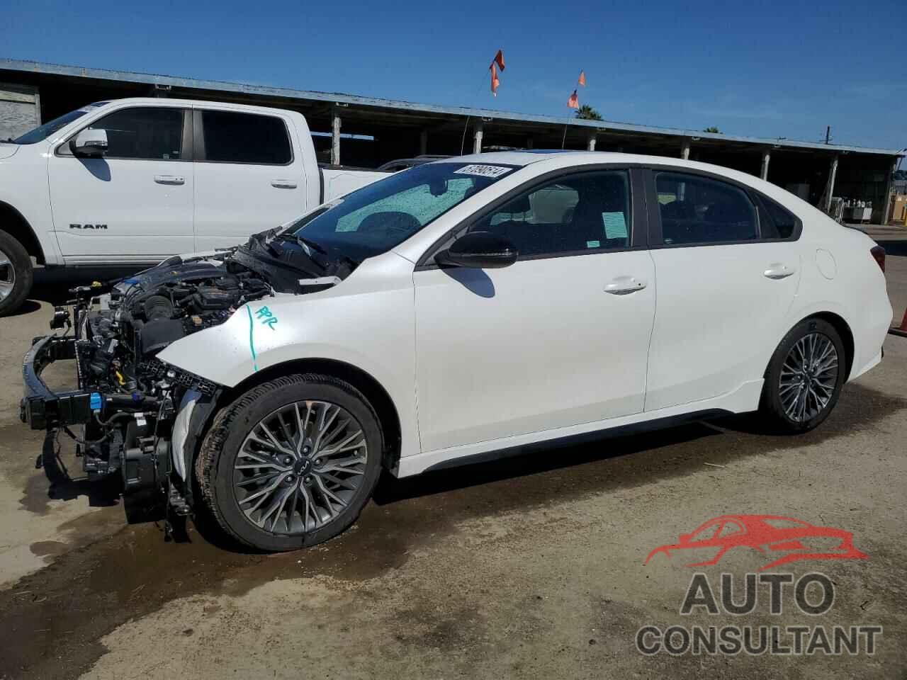 KIA FORTE 2023 - 3KPF54AD0PE613189