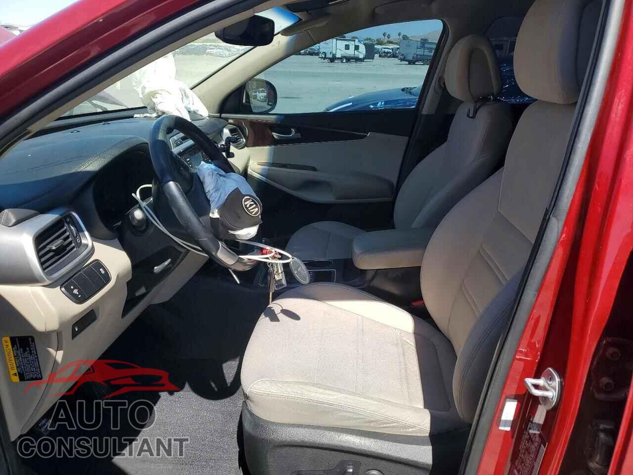 KIA SORENTO 2016 - 5XYPGDA59GG109184