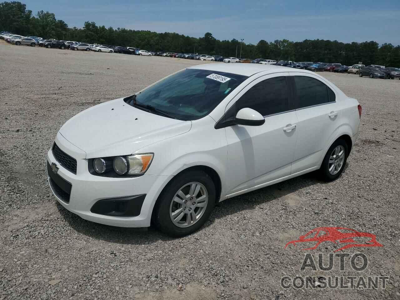 CHEVROLET SONIC 2013 - 1G1JC5SH1D4246266