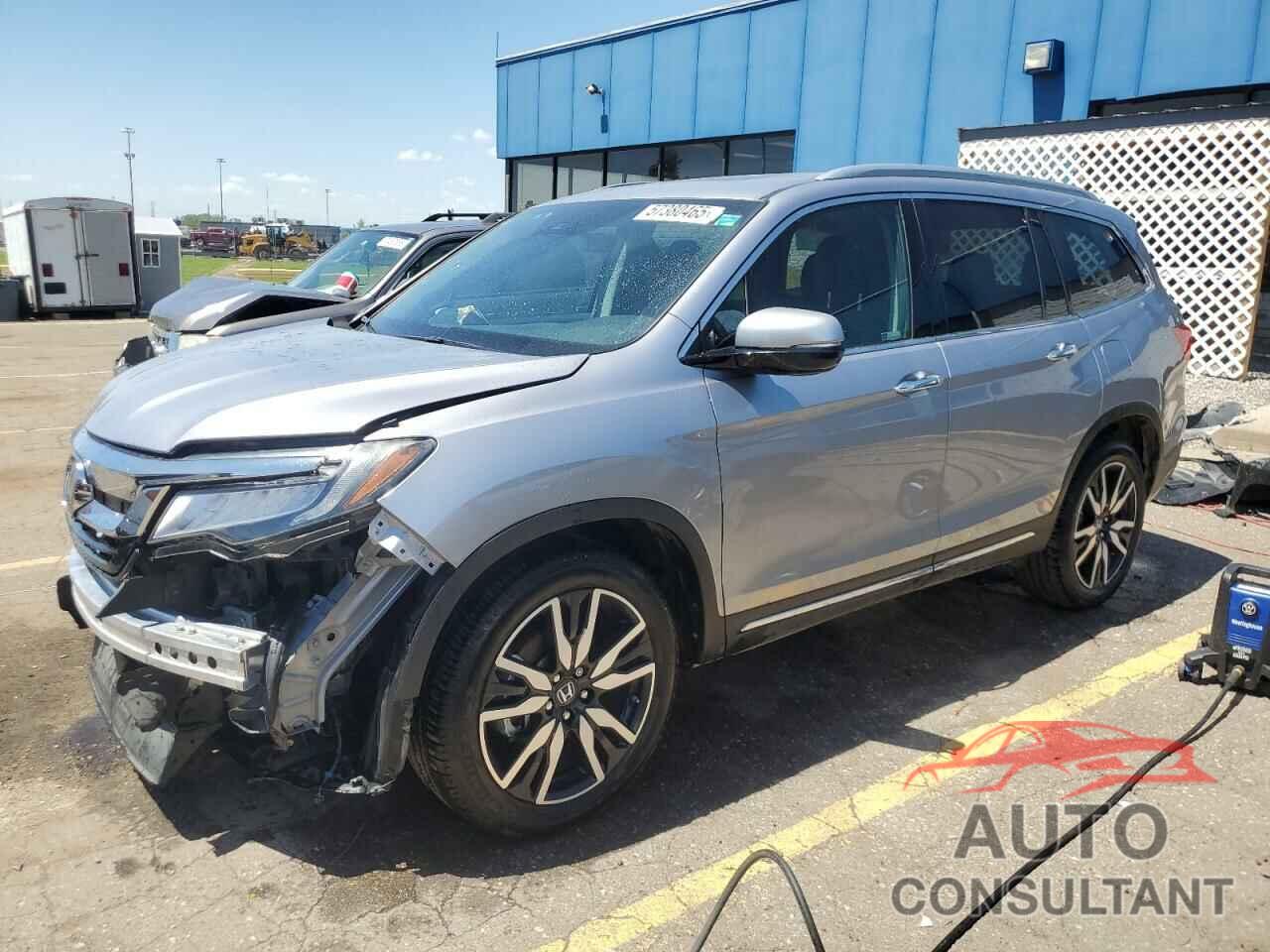 HONDA PILOT 2019 - 5FNYF6H02KB025415