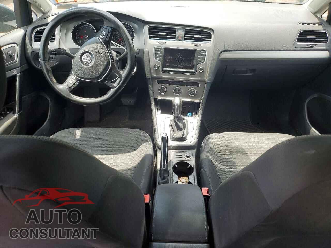 VOLKSWAGEN GOLF 2017 - 3VWC17AU1HM505166