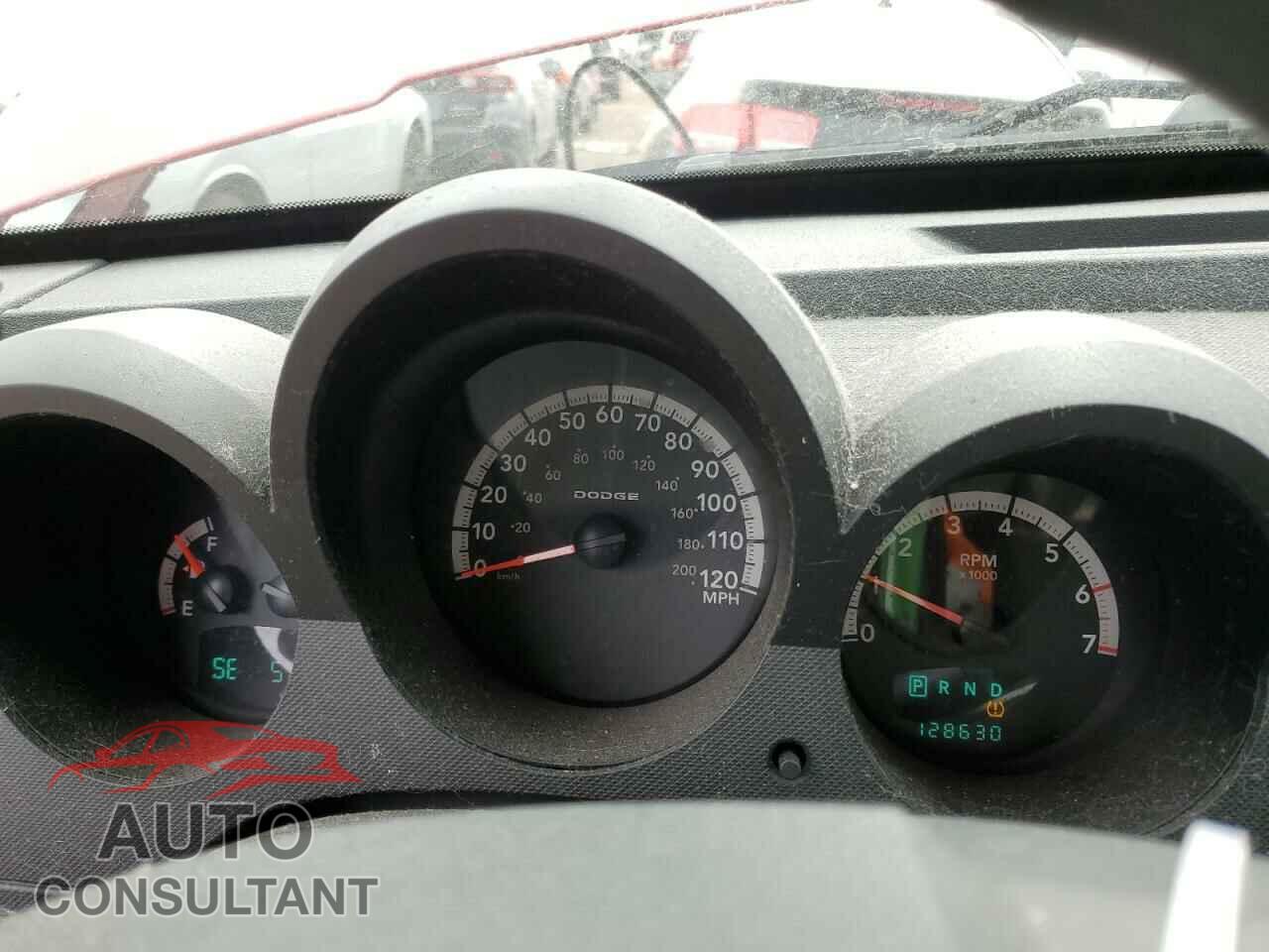 DODGE NITRO 2011 - 1D4PU4GK8BW576875