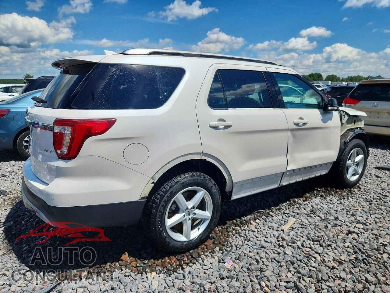 FORD EXPLORER 2017 - 1FM5K8D88HGD18154
