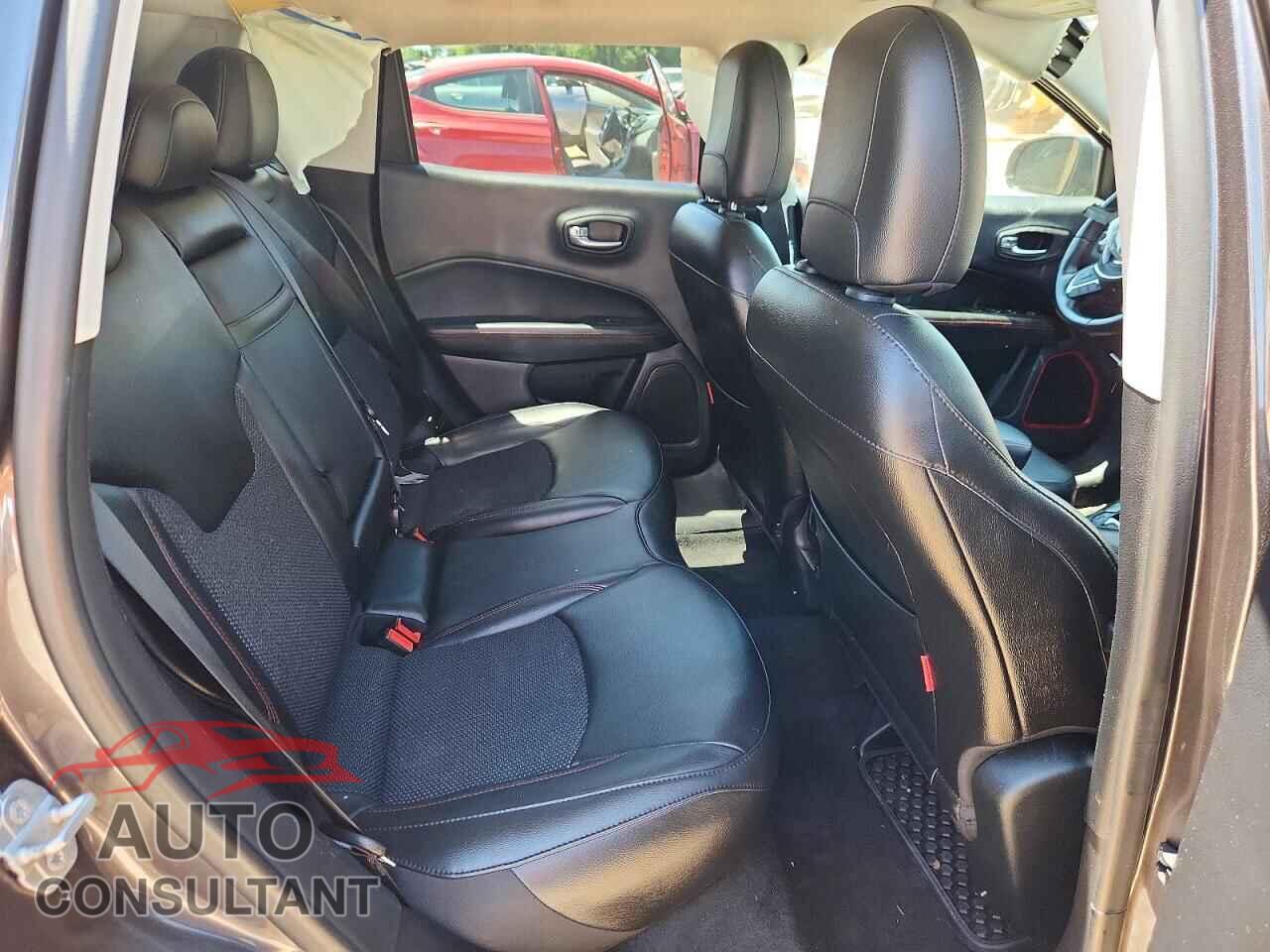 JEEP COMPASS 2020 - 3C4NJDDB0LT122256