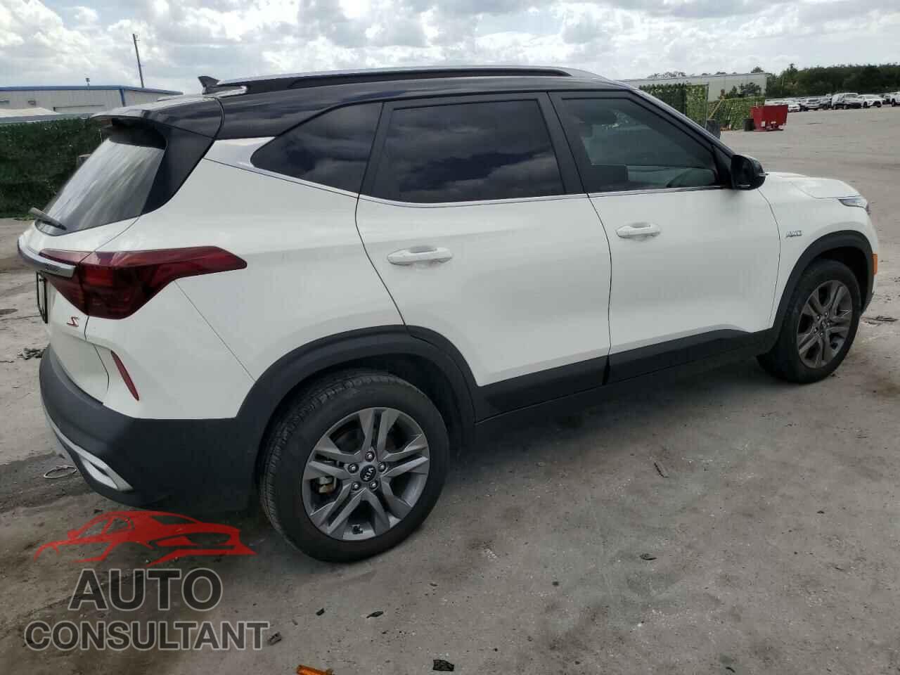 KIA SELTOS 2021 - KNDEUCAA0M7228466