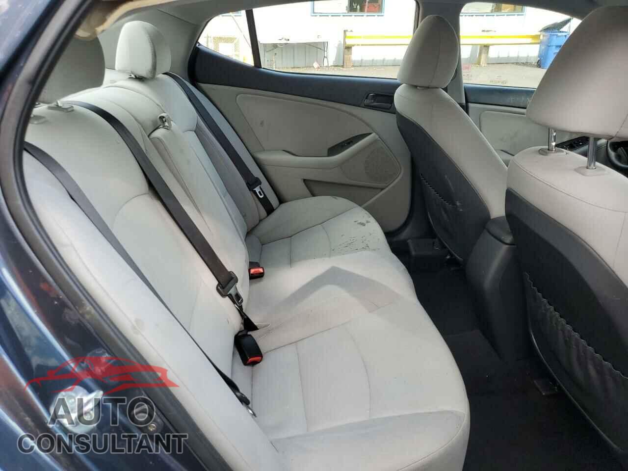 KIA OPTIMA 2015 - KNAGM4A79F5592108